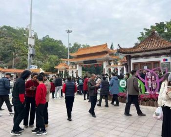 深圳罗湖仙湖1号，全款19.8万住仙湖景区，地段好，位置靓，环境好，人流大！！